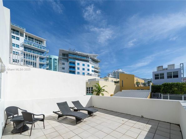 230 Water Way, Miami Beach FL 33141