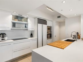 400 Alton Rd 610, Miami Beach FL 33139