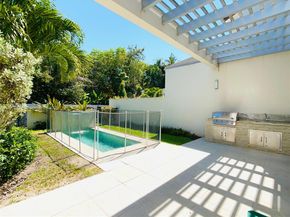11843 SW 81st Rd, Pinecrest FL 33156