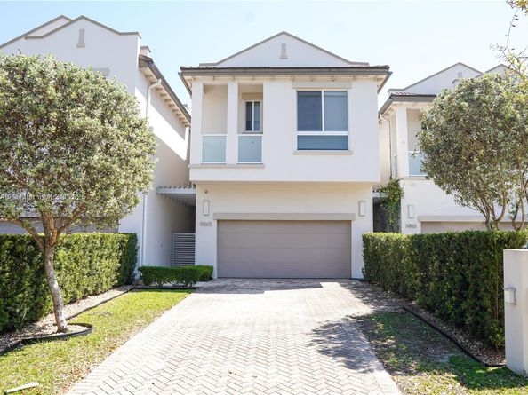 11843 SW 81st Rd, Pinecrest FL 33156
