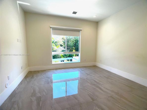 11843 SW 81st Rd, Pinecrest FL 33156