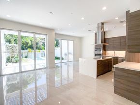 11843 SW 81st Rd, Pinecrest FL 33156