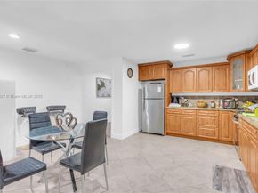 841 E 15th Pl, Hialeah FL 33010