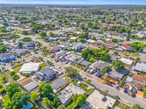 841 E 15th Pl, Hialeah FL 33010