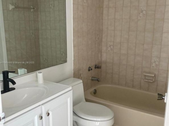 11750 SW 18th St 3141, Miami FL 33175