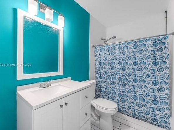 313 NW 12th St, Homestead FL 33030