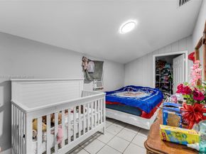 313 NW 12th St, Homestead FL 33030