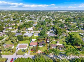 313 NW 12th St, Homestead FL 33030