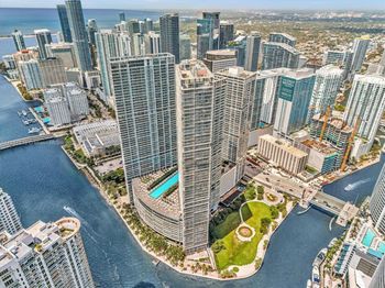 495 Brickell Ave