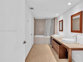 495 Brickell Ave 5009, Miami FL 33131