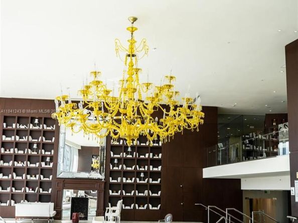 495 Brickell Ave 5009, Miami FL 33131