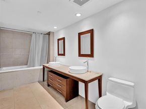495 Brickell Ave 5009, Miami FL 33131