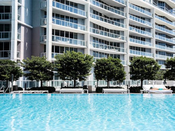 495 Brickell Ave 5009, Miami FL 33131