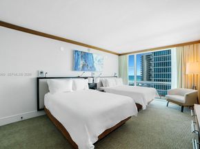 6801 Collins Ave 714, Miami Beach FL 33141