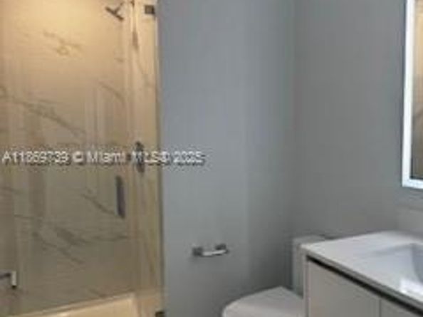 700 NE 24 Th, Miami FL 33137