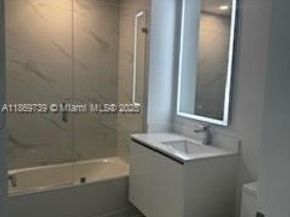 700 NE 24 Th, Miami FL 33137