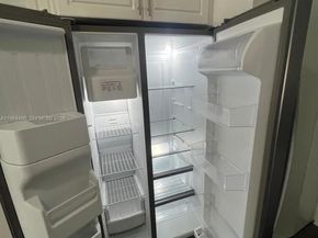 2561 NW 18th Ct, Fort Lauderdale FL 33311