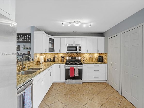 12221 SW 144th Ter, Miami FL 33186