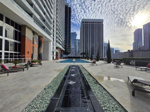 50 Biscayne Blvd 3006, Miami FL 33132