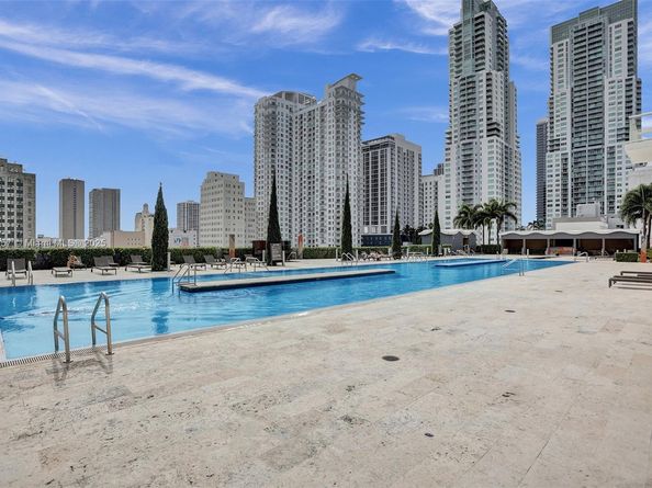 50 Biscayne Blvd 3006, Miami FL 33132