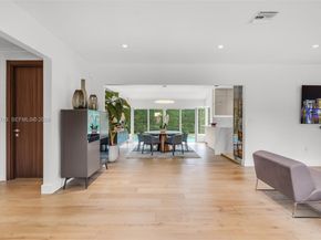 500 NE 51st St, Miami FL 33137