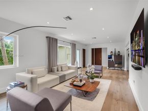 500 NE 51st St, Miami FL 33137