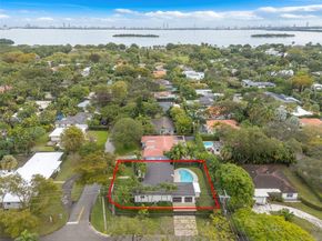 500 NE 51st St, Miami FL 33137