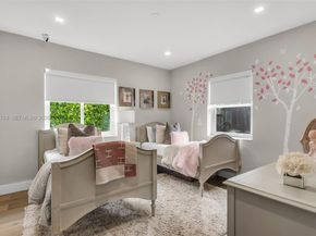 500 NE 51st St, Miami FL 33137