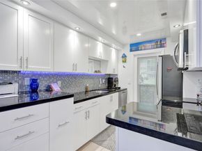 2600 Diana Dr 110, Hallandale Beach FL 33009