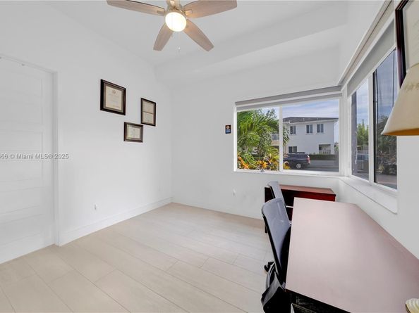 15012 SW 177th Ter, Miami FL 33187