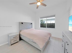 15012 SW 177th Ter, Miami FL 33187