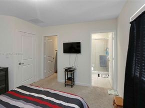 2432 SE 10th Ct, Homestead FL 33035