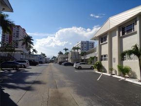3127 S Ocean Dr 219, Hallandale Beach FL 33009