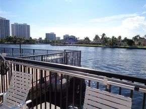 3127 S Ocean Dr 219, Hallandale Beach FL 33009