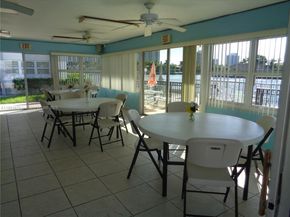 3127 S Ocean Dr 219, Hallandale Beach FL 33009