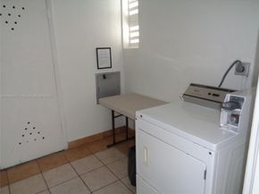3127 S Ocean Dr 219, Hallandale Beach FL 33009