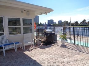3127 S Ocean Dr 219, Hallandale Beach FL 33009