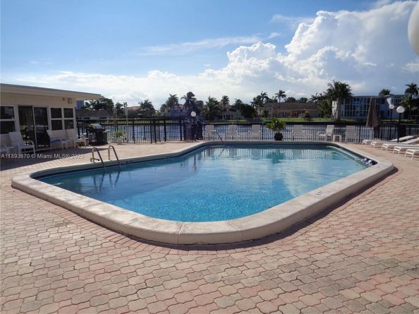 3127 S Ocean Dr 219, Hallandale Beach FL 33009
