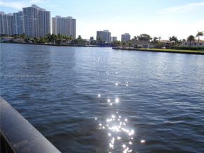 3127 S Ocean Dr 219, Hallandale Beach FL 33009