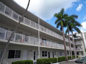 3127 S Ocean Dr 219, Hallandale Beach FL 33009