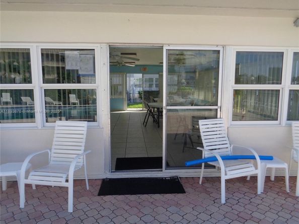 3127 S Ocean Dr 219, Hallandale Beach FL 33009