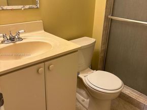 1301 NE Miami Gardens Dr 813W, Miami FL 33179