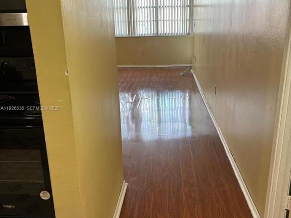 1301 NE Miami Gardens Dr 813W, Miami FL 33179