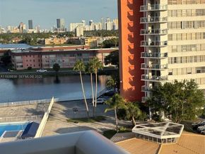 1301 NE Miami Gardens Dr 813W, Miami FL 33179