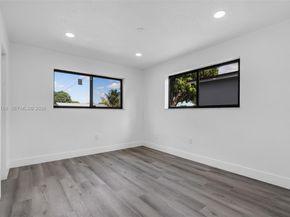 7756 Embassy Blvd, Miramar FL 33023