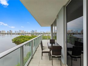16385 Biscayne Blvd 1007, North Miami Beach FL 33160