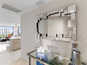 16385 Biscayne Blvd 1007, North Miami Beach FL 33160