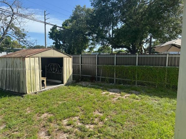 2060 Rutland St, Opa-Locka FL 33054