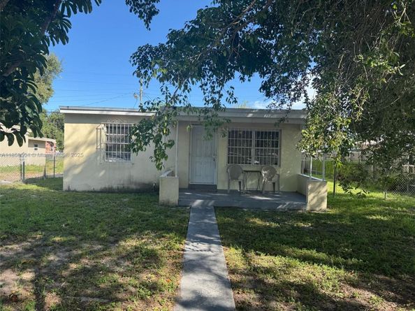 2060 Rutland St, Opa-Locka FL 33054