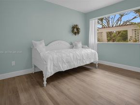 5520 SW 163rd Ave, Southwest Ranches FL 33331